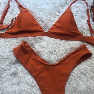 ✨ZAFUL RUST/ORANGE HIGH LEG BIKINI✨